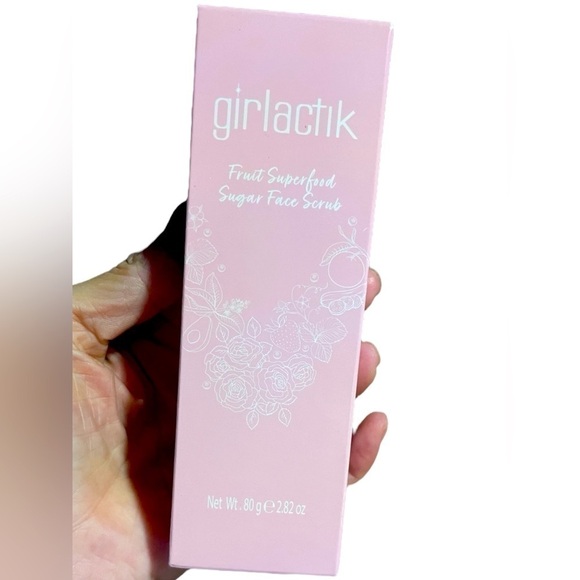 Girlactik Other - Girlactik Superfood Sugar Face Scrub Brand New In Box Period Size 80 g / 2.82 oz